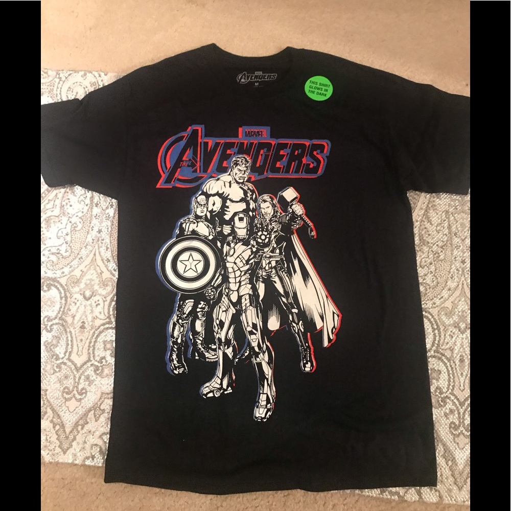 Avengers tee new Sz med